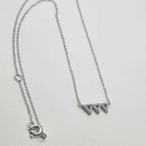 Brand New Sterling Silver 925 3 triangle Necklace