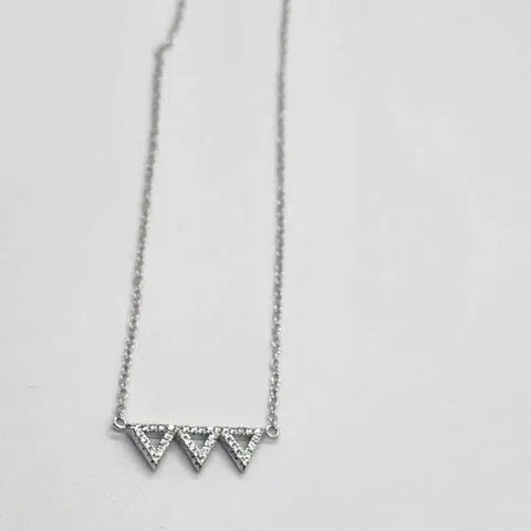 Brand New Sterling Silver 925 3 triangle Necklace