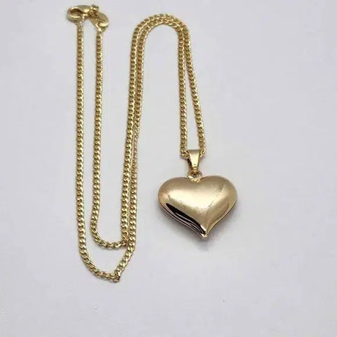 Brand New  Brazilian 18k Gold Filled Heart Necklace