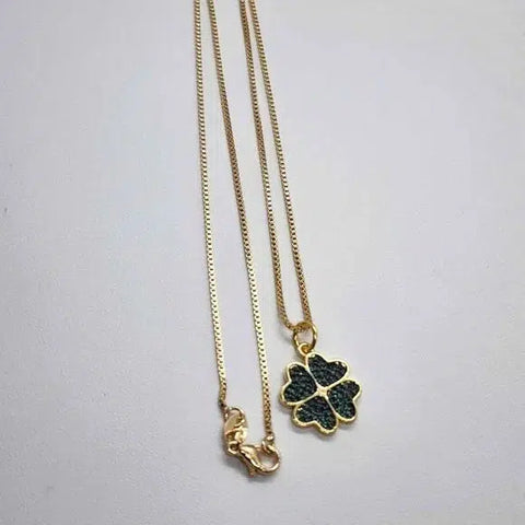 Brand New Brazilian 18k Gold Filled Necklace w/ 4 Green Heart Pendent