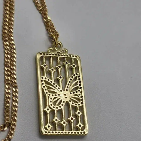 Brand New Brazilian 18k Gold Filled Necklace with Brass Butterfly Pendent