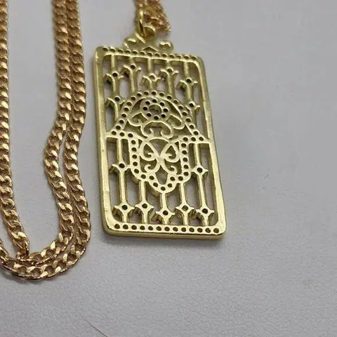 Brand New Brazilian 18k Gold Filled Necklace with Brass Hamsa Pendent