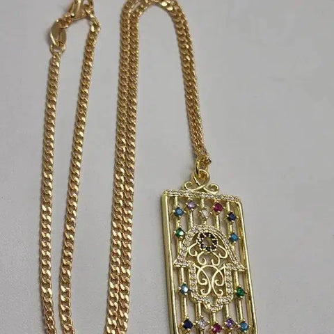 Brand New Brazilian 18k Gold Filled Necklace with Brass Hamsa Pendent