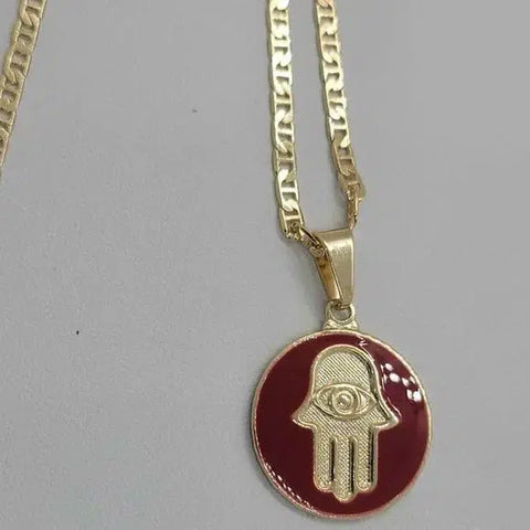 Brand New  Brazilian 18k Gold Filled Hamsa with Red Necklace